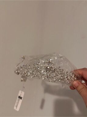 Silver Crystal Bridal Tiara Necklace-Style Accent